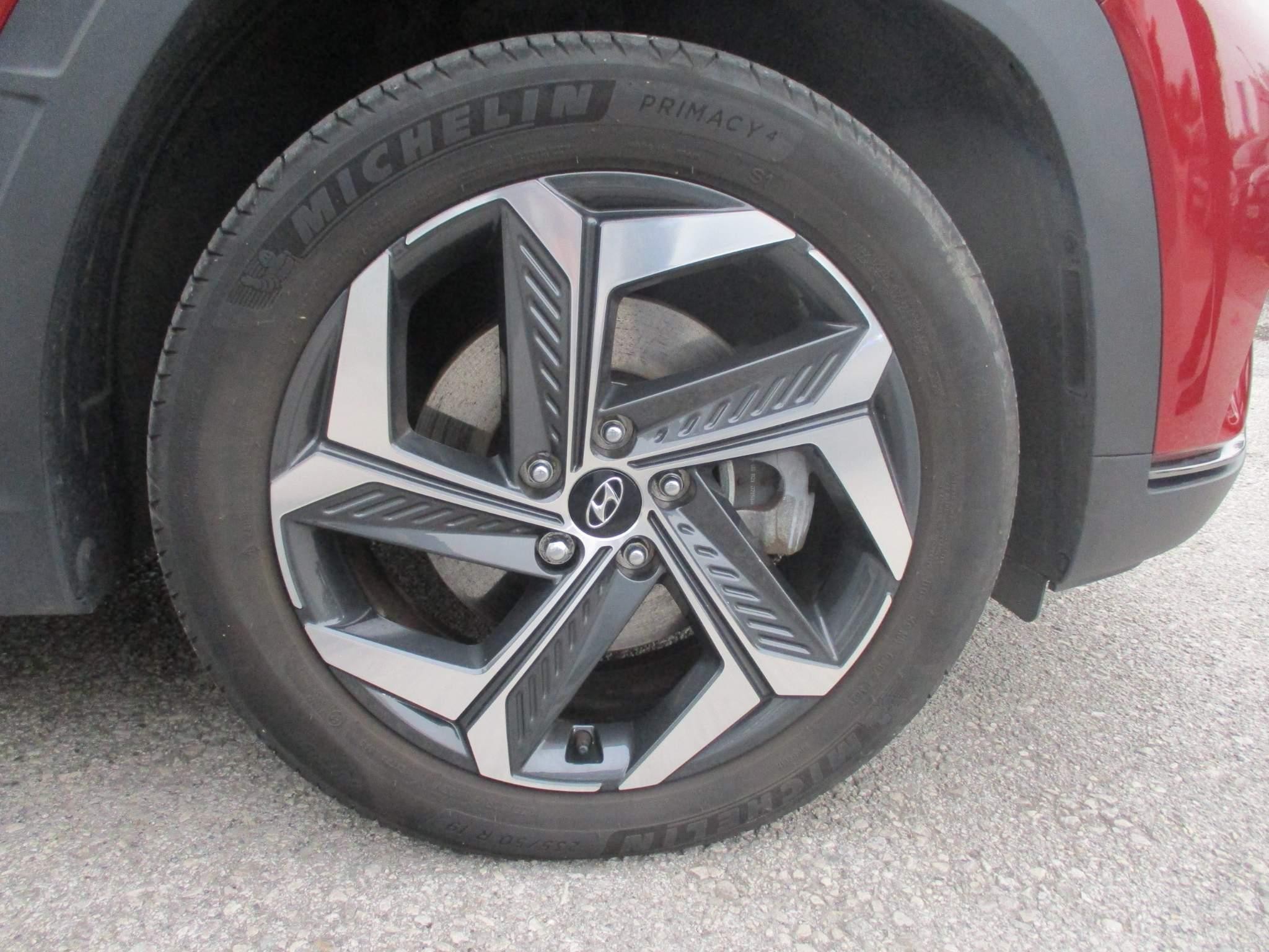 Hyundai TUCSON Image 9