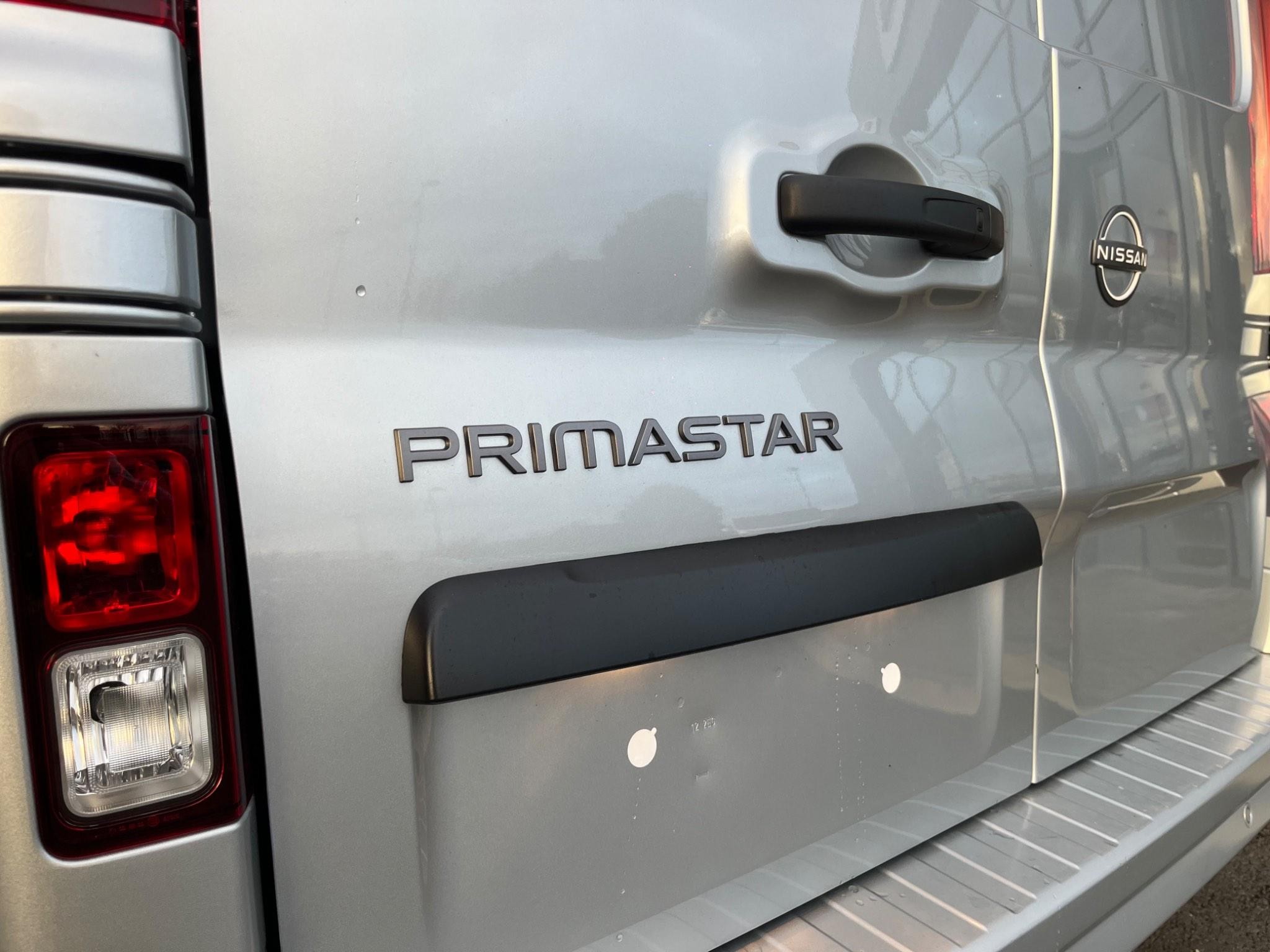 Nissan Primastar Image 15