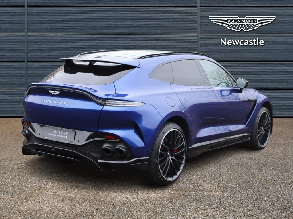 Aston Martin DBX Image 3