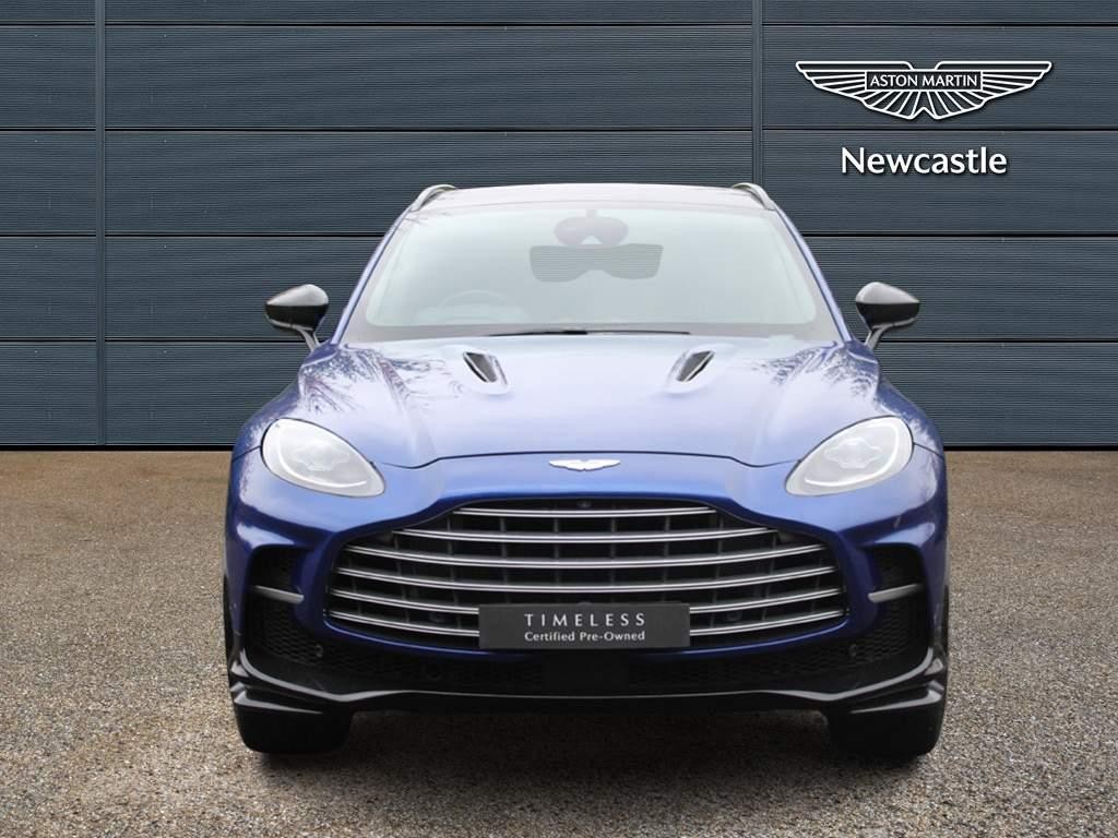 Aston Martin DBX Image 8