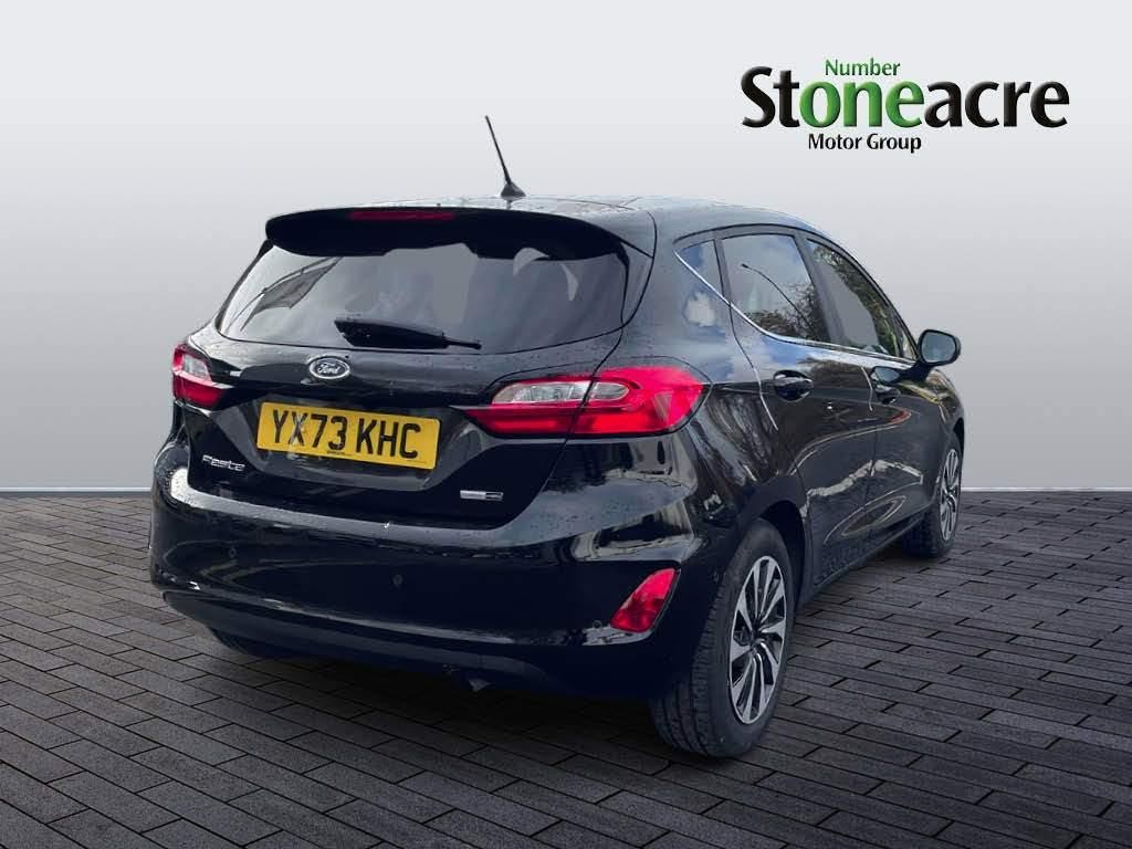 Ford Fiesta Image 2