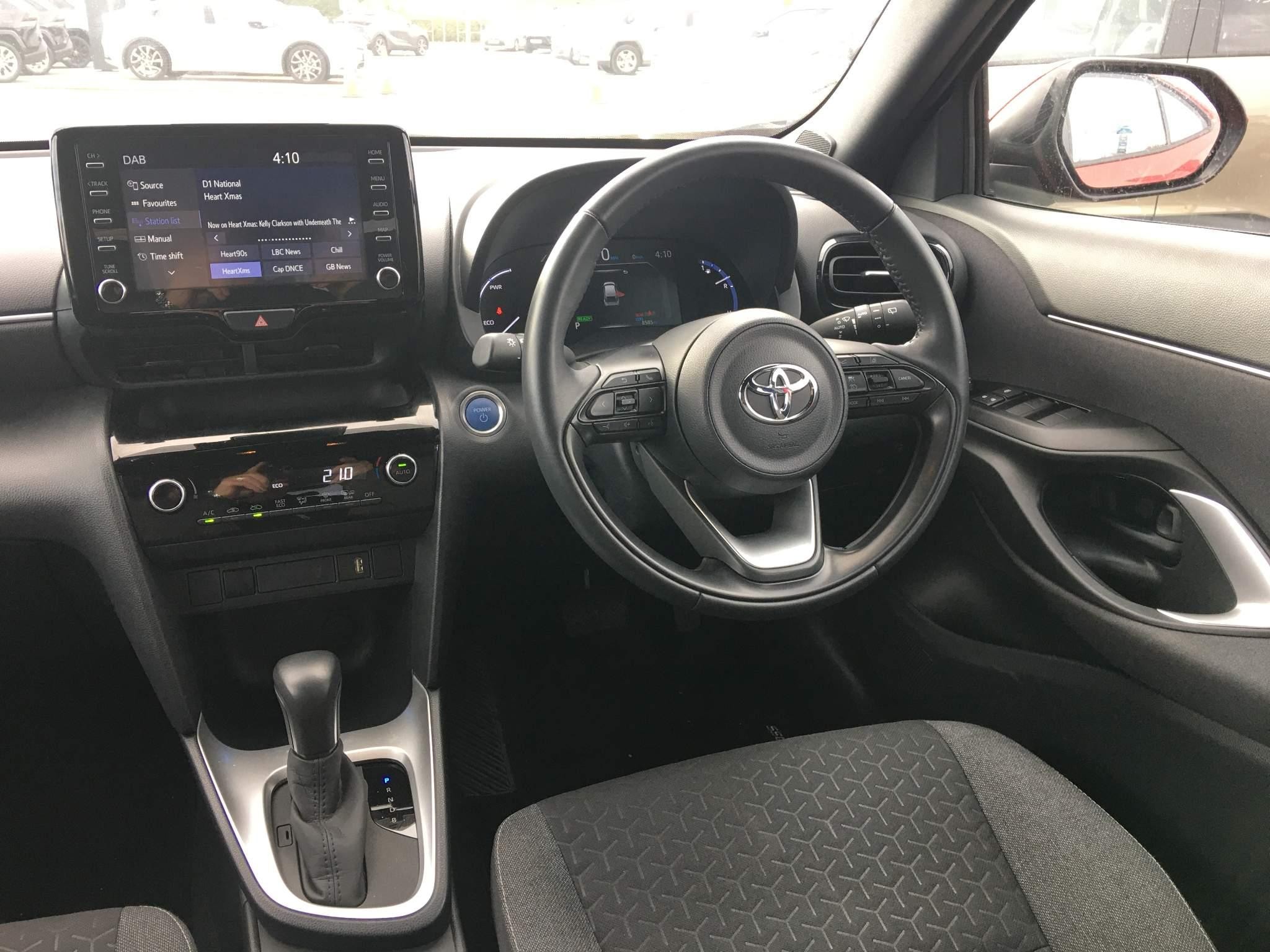 Toyota Yaris Cross Image 14