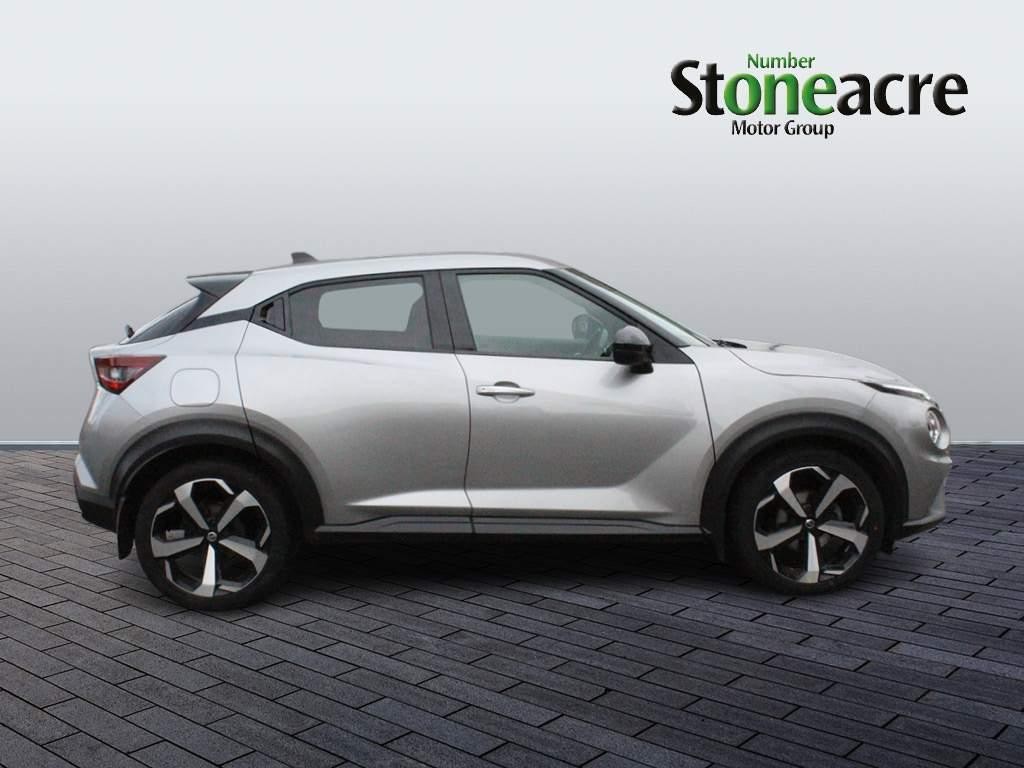 Nissan Juke Image 2