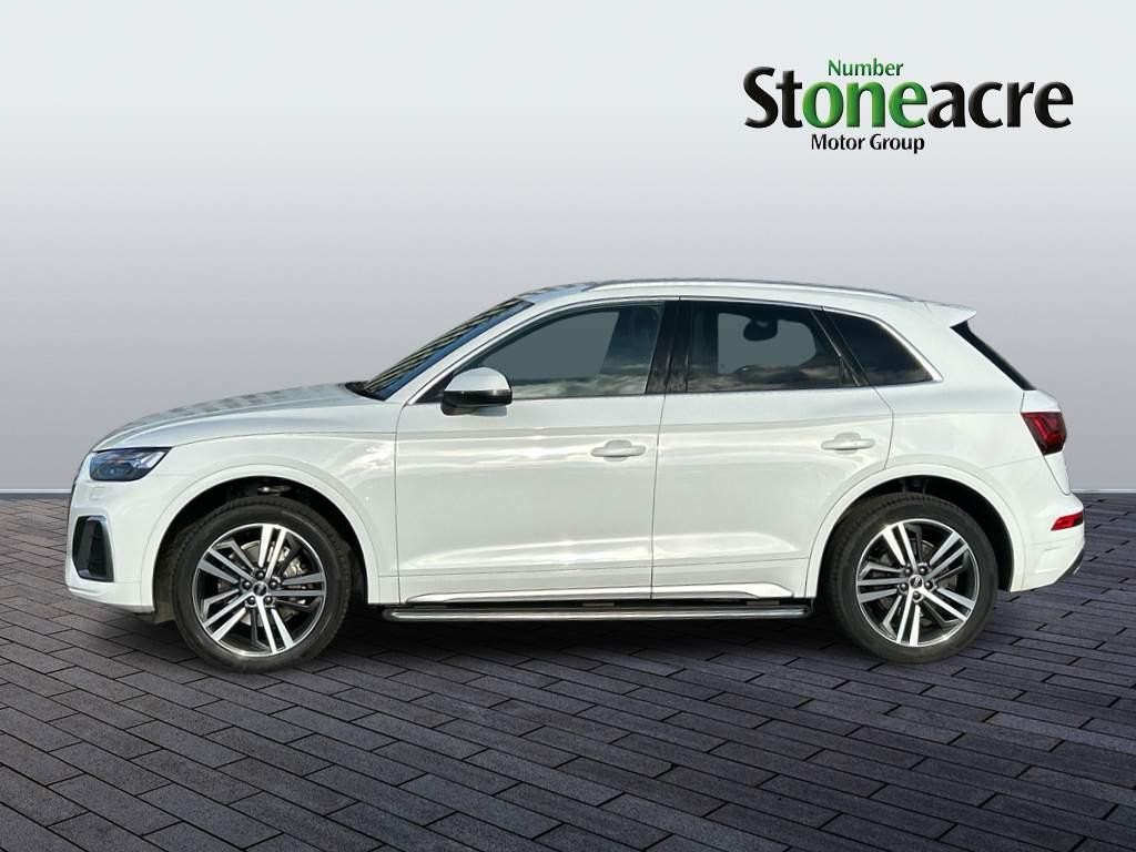 Audi Q5 Image 6