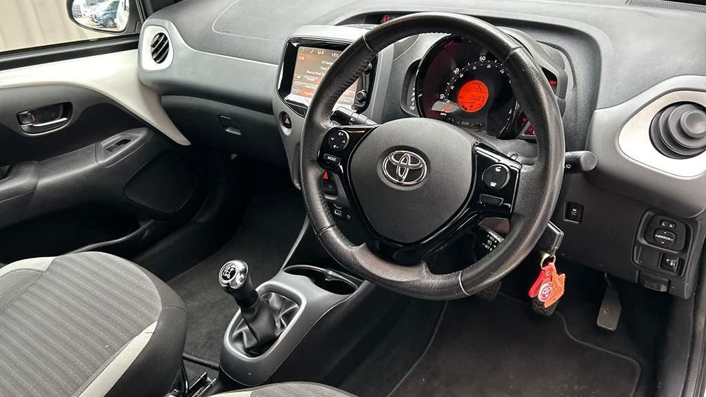 Toyota Aygo Image 12