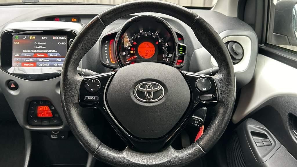 Toyota Aygo Image 14