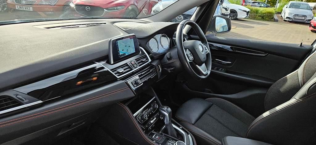 BMW 2 Series Active Tourer Image 13