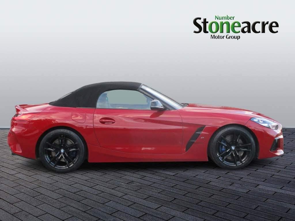 BMW Z4 Image 2