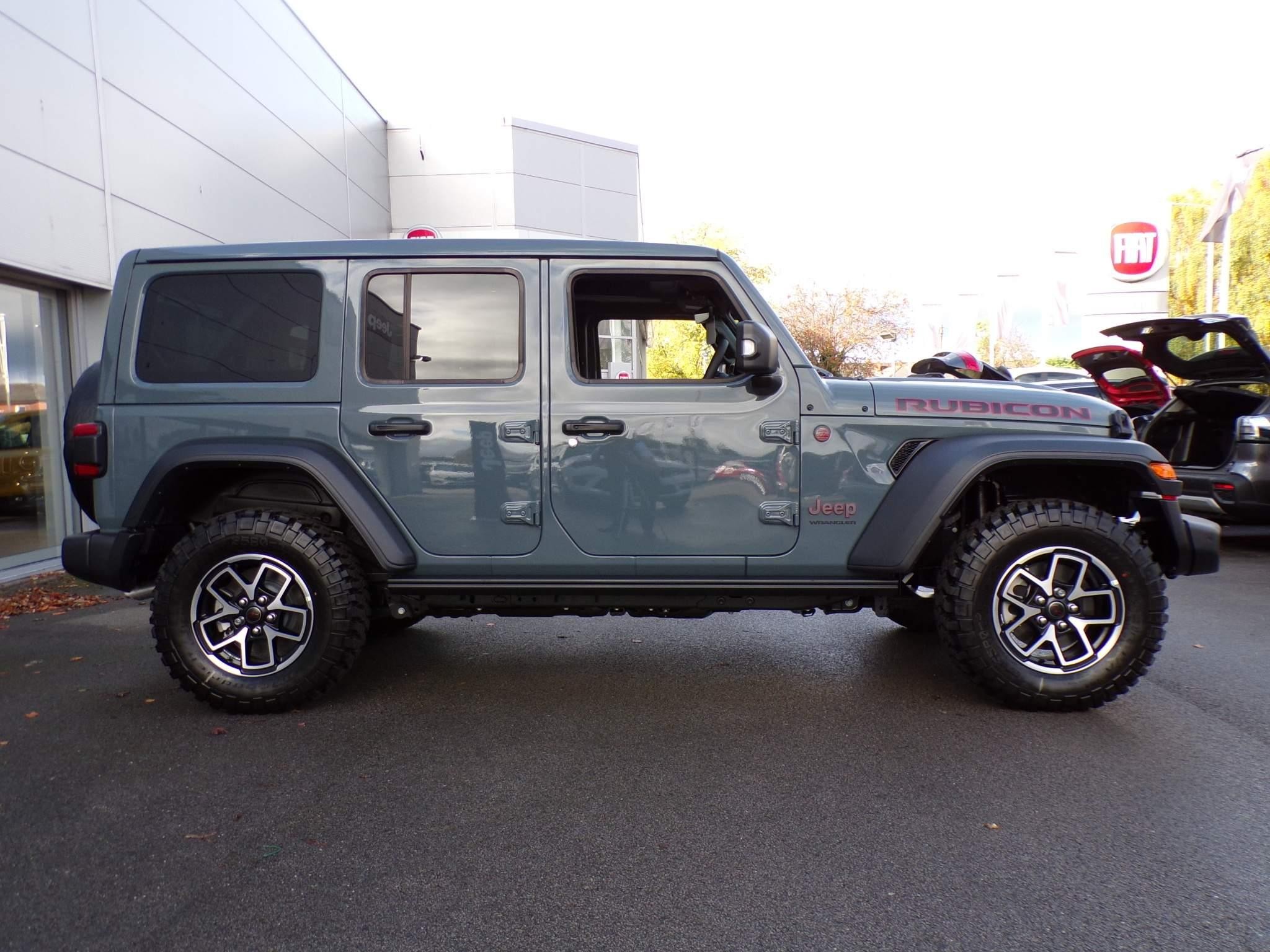 Jeep Wrangler Image 2