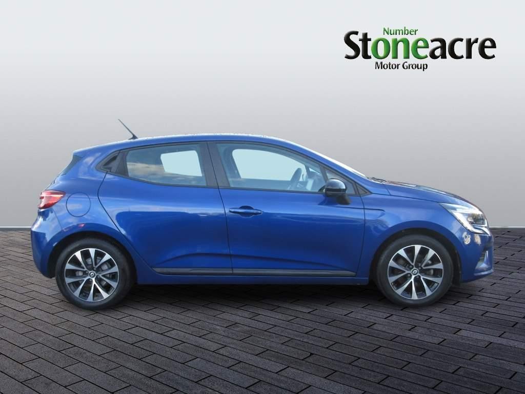 Renault Clio Image 2