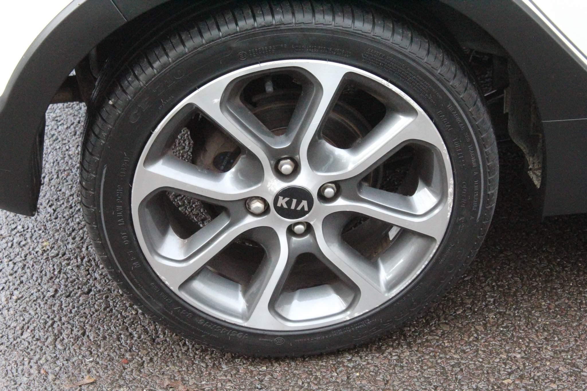 Kia Picanto Image 9