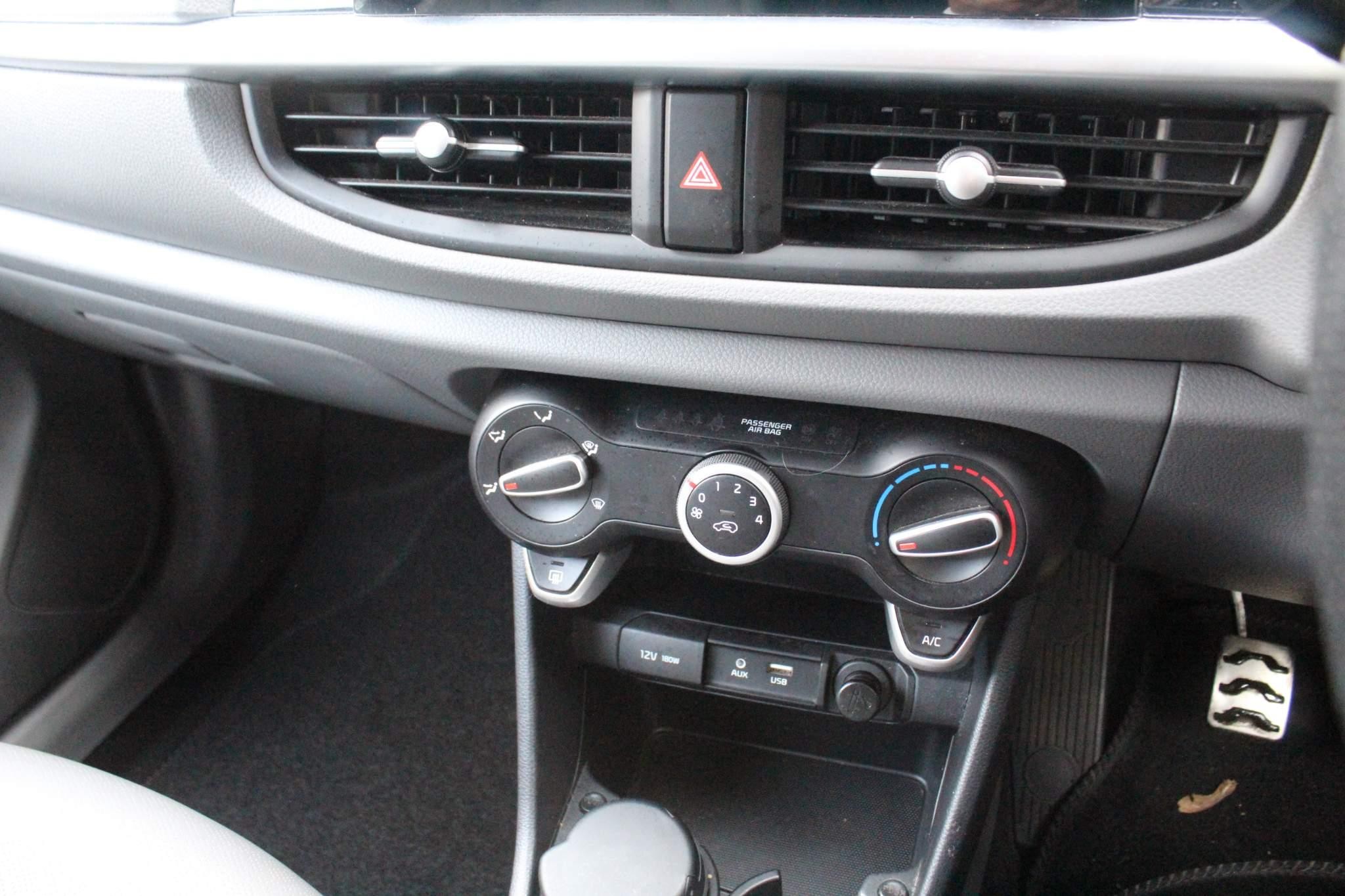 Kia Picanto Image 18