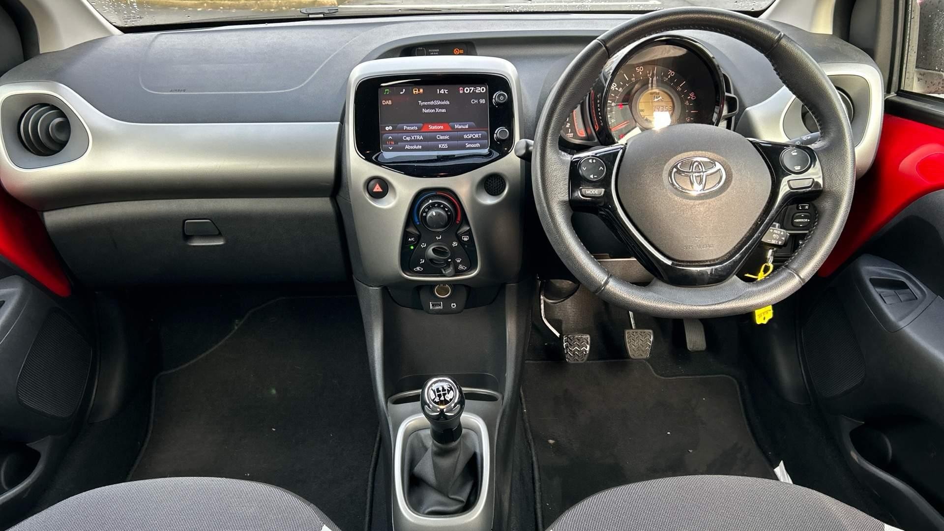 Toyota Aygo Image 11