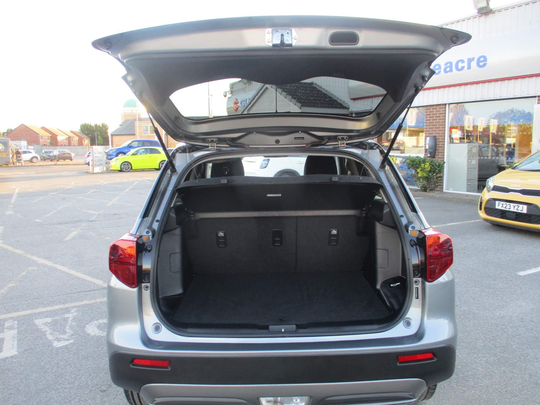 Suzuki Vitara Image 34