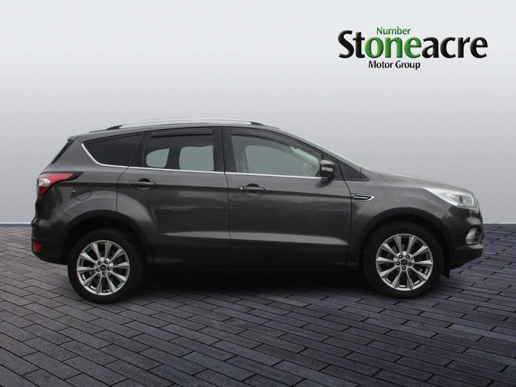 Ford Kuga Image 2