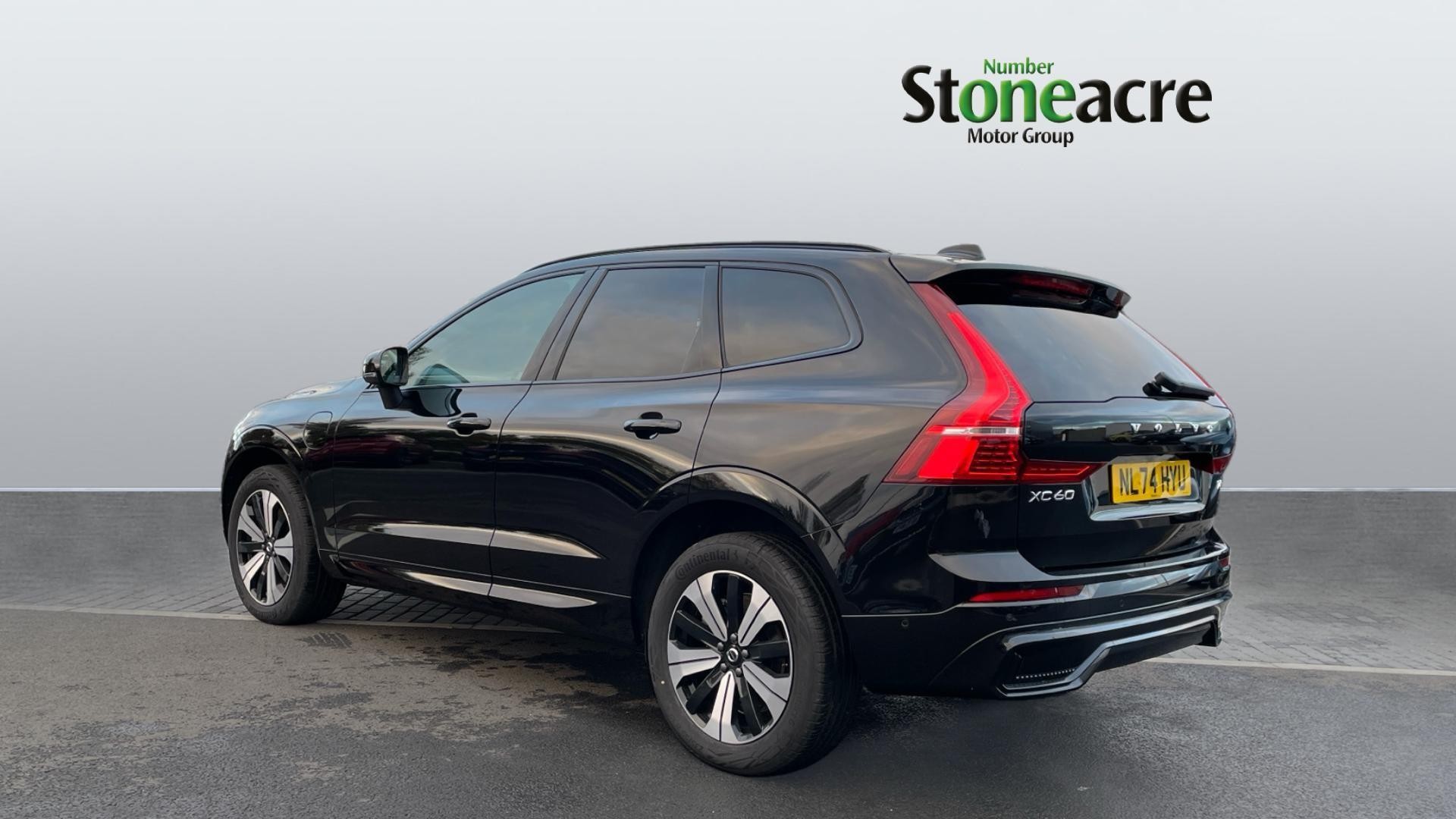 Volvo XC60 Image 2