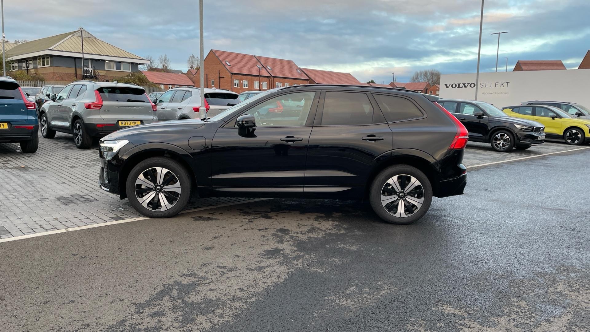 Volvo XC60 Image 8