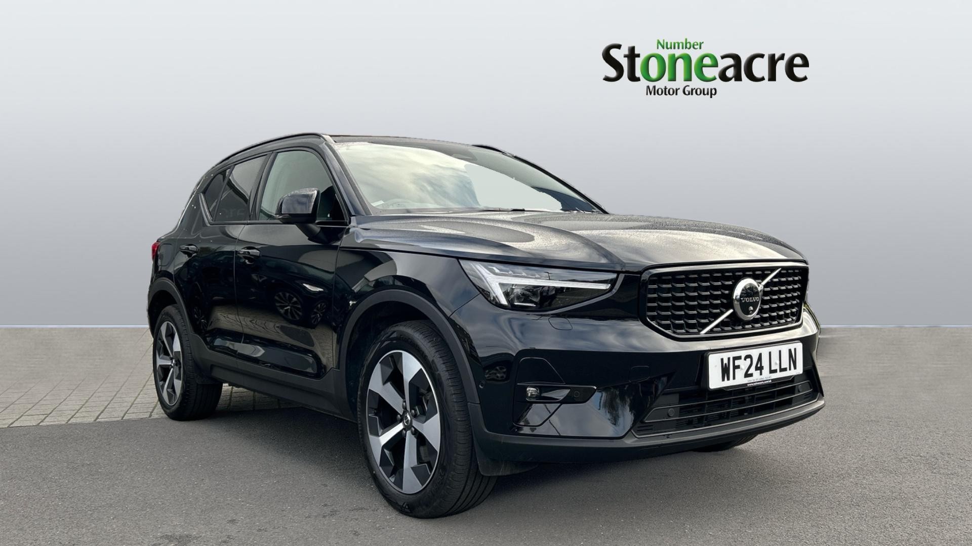 Volvo XC40 Image 1