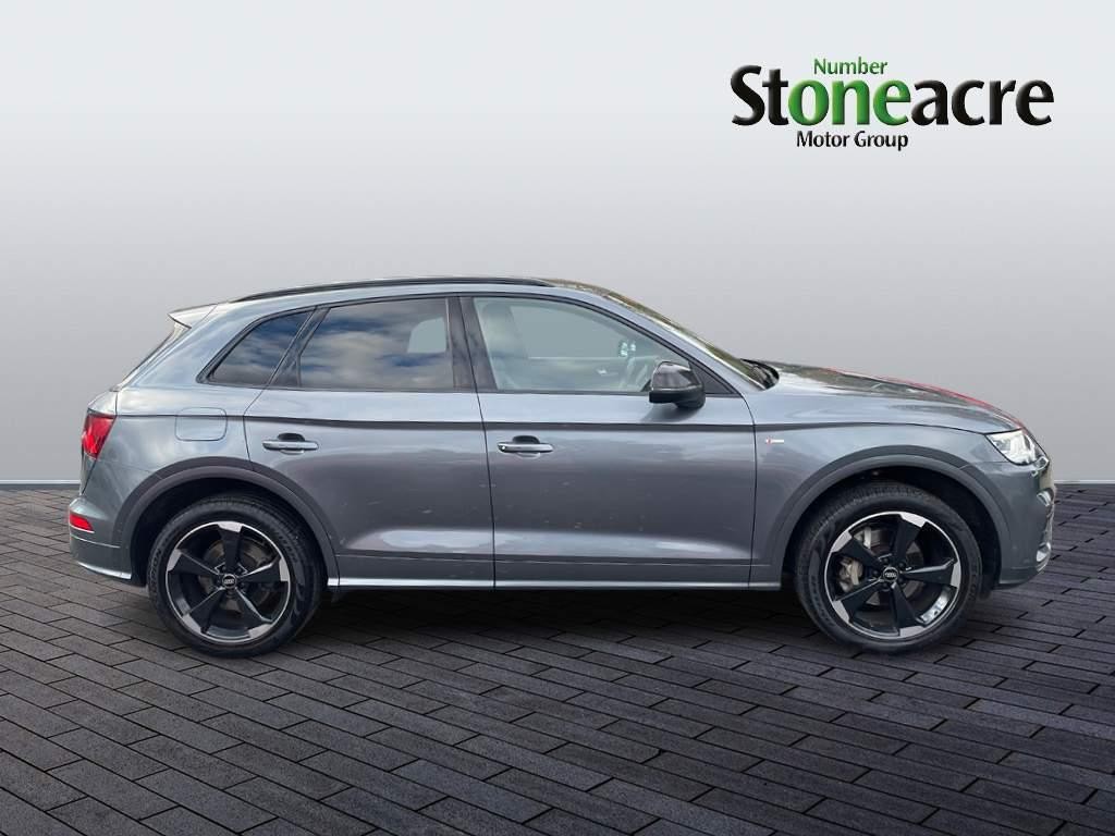 Audi Q5 Image 2