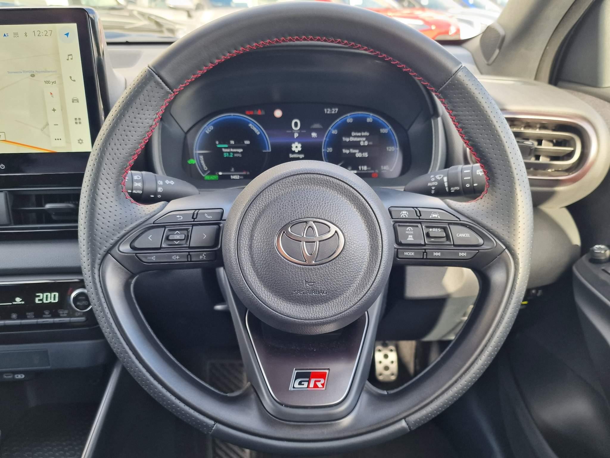 Toyota Yaris Image 10