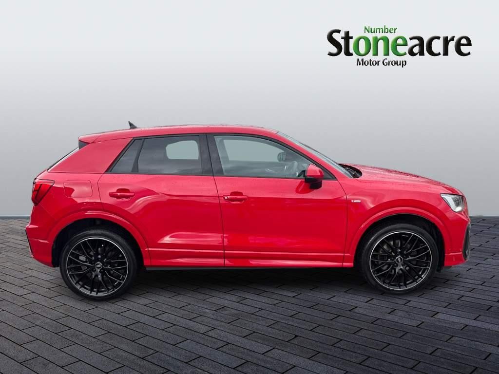 Audi Q2 Image 2