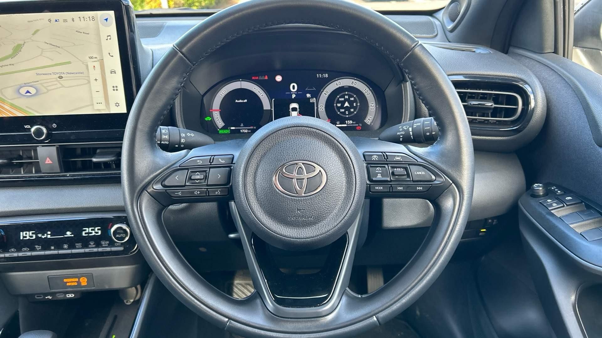 Toyota Yaris Image 14