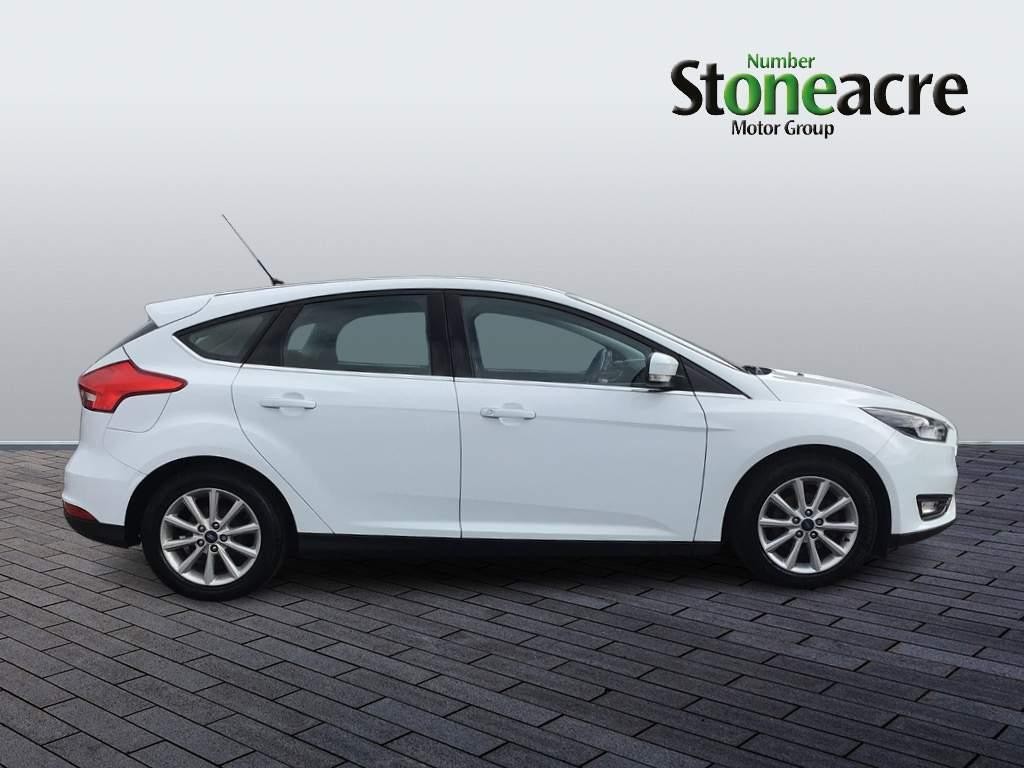 Ford Focus Image 5