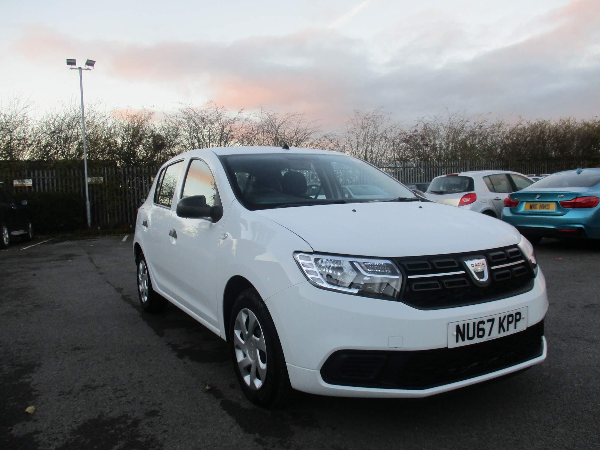 Dacia Sandero Image 1