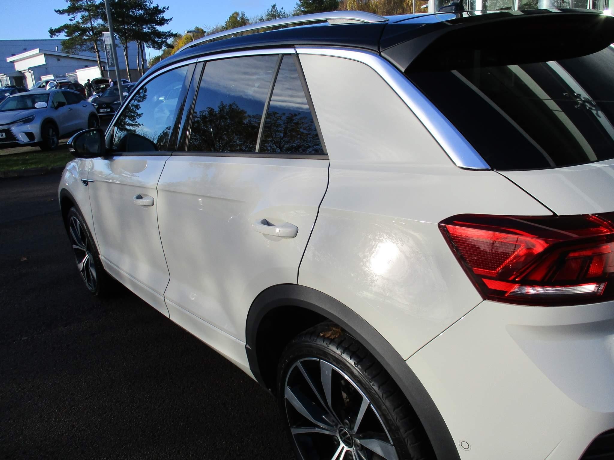 Volkswagen T-Roc Image 38