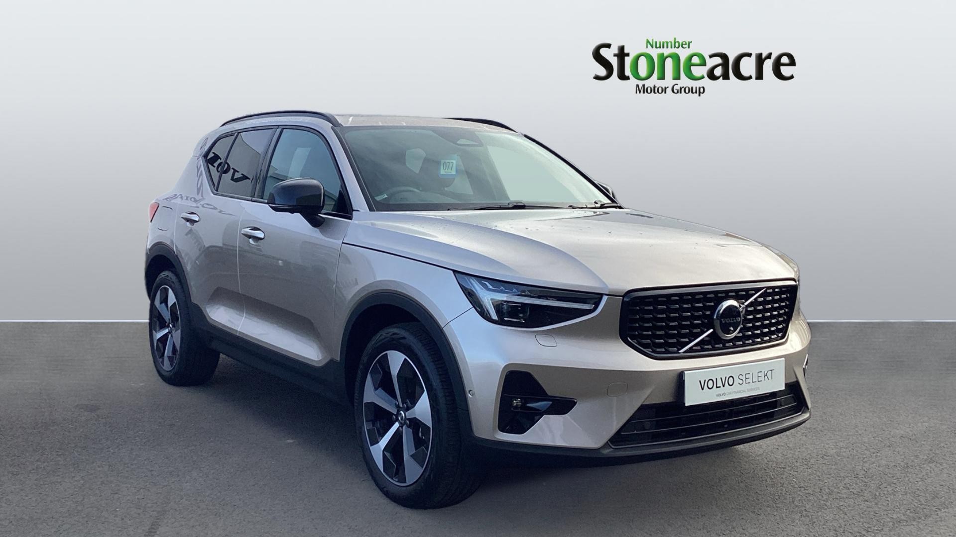 Volvo XC40 Image 1