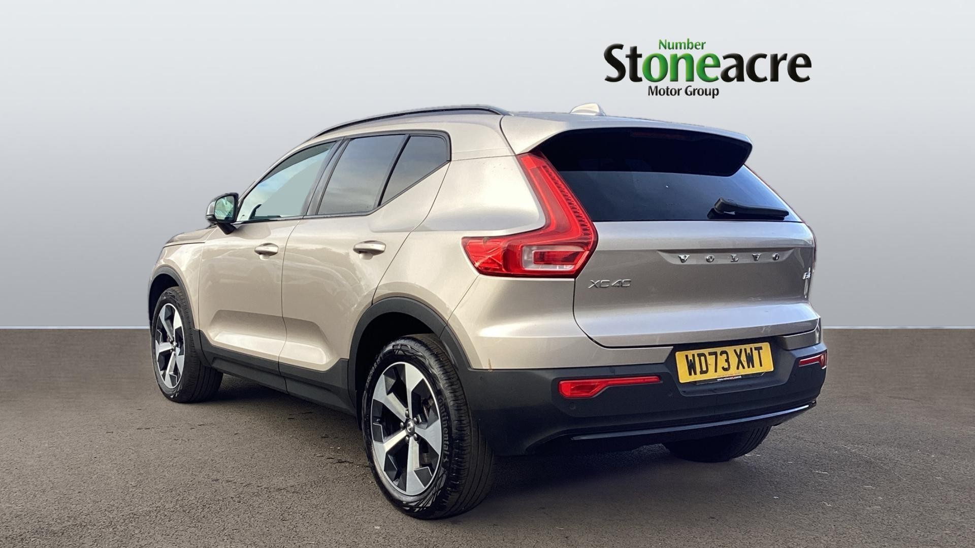 Volvo XC40 Image 2