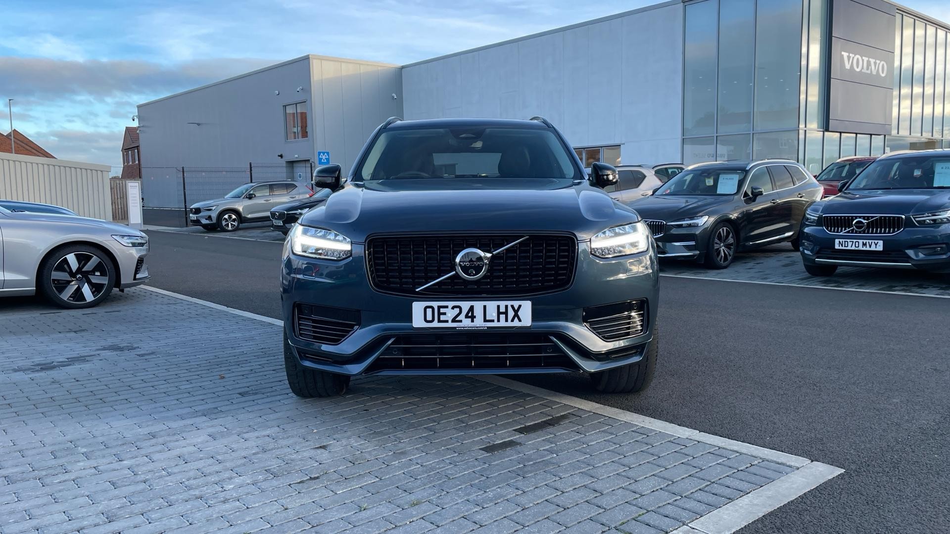 Volvo XC90 Image 12