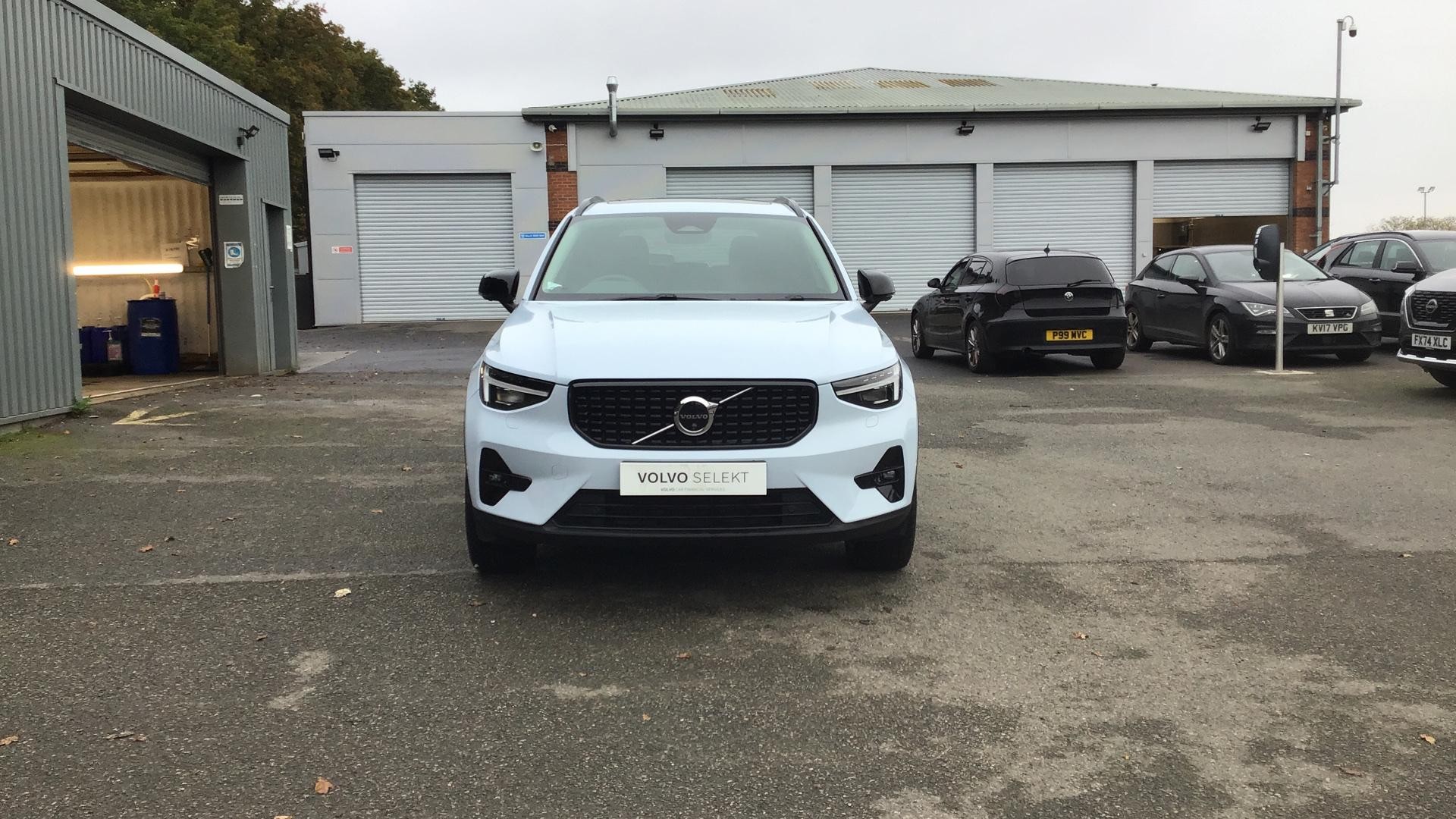 Volvo XC40 Image 12