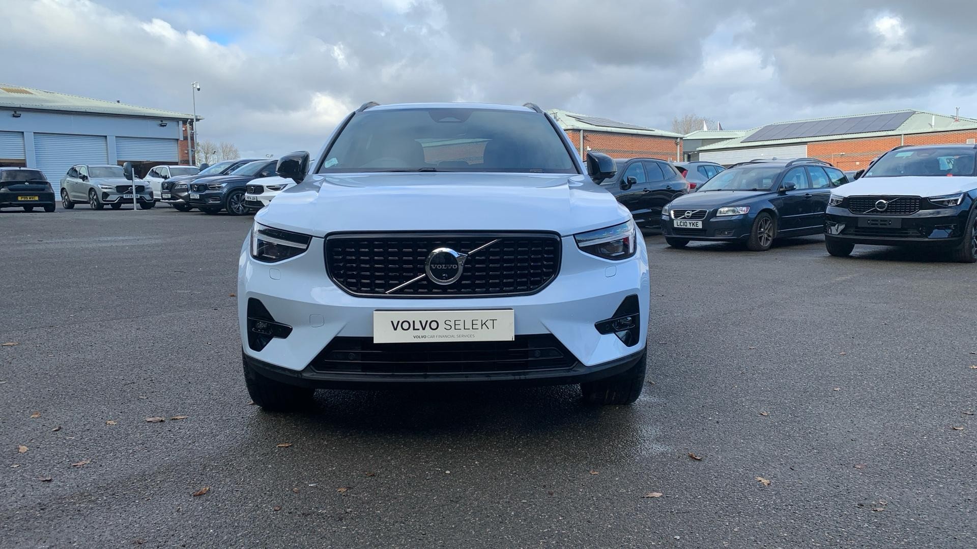 Volvo XC40 Image 12