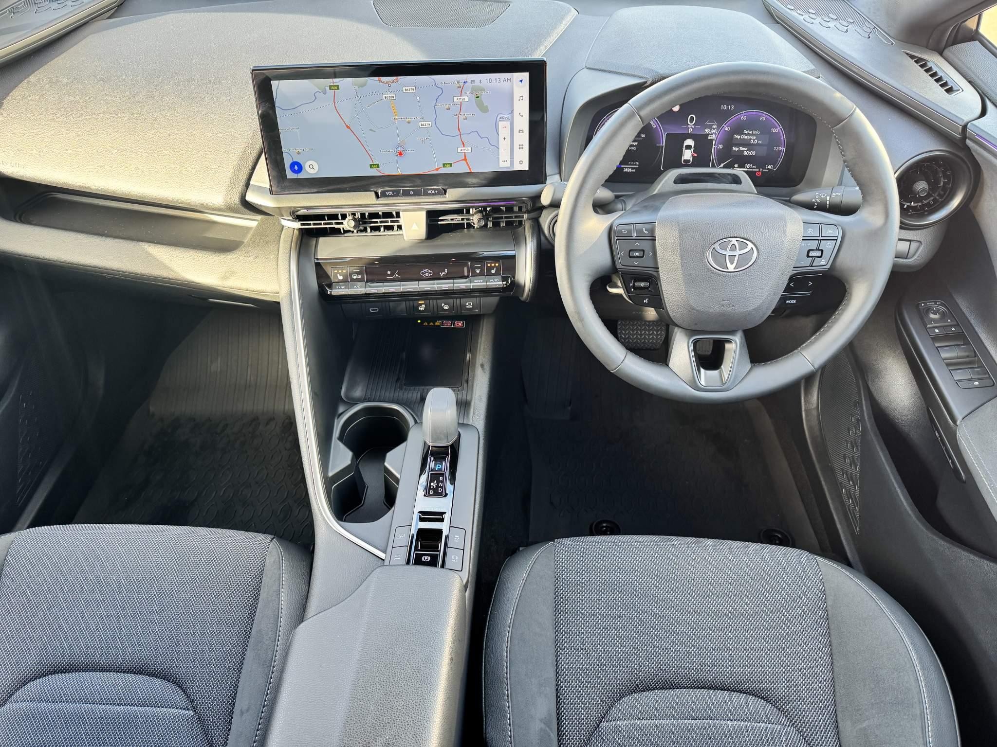 Toyota C-HR Image 17