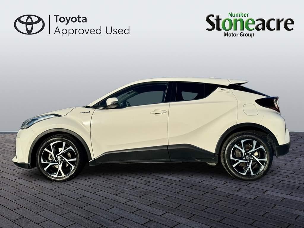 Toyota C-HR Image 8