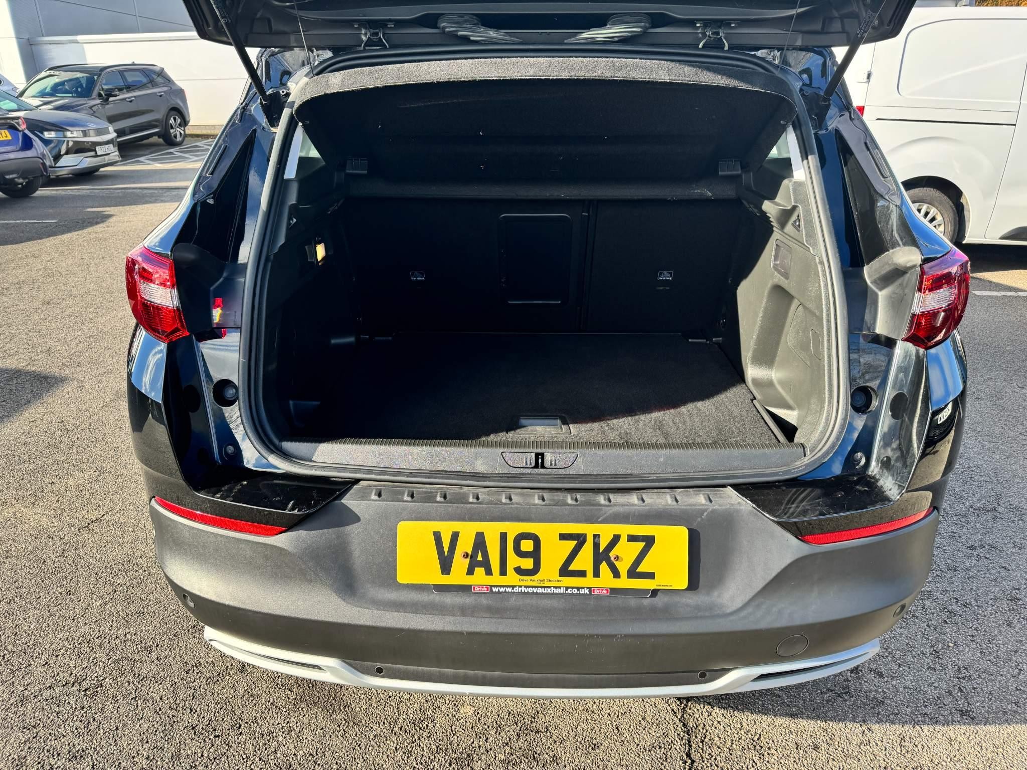 Vauxhall Grandland X Image 10