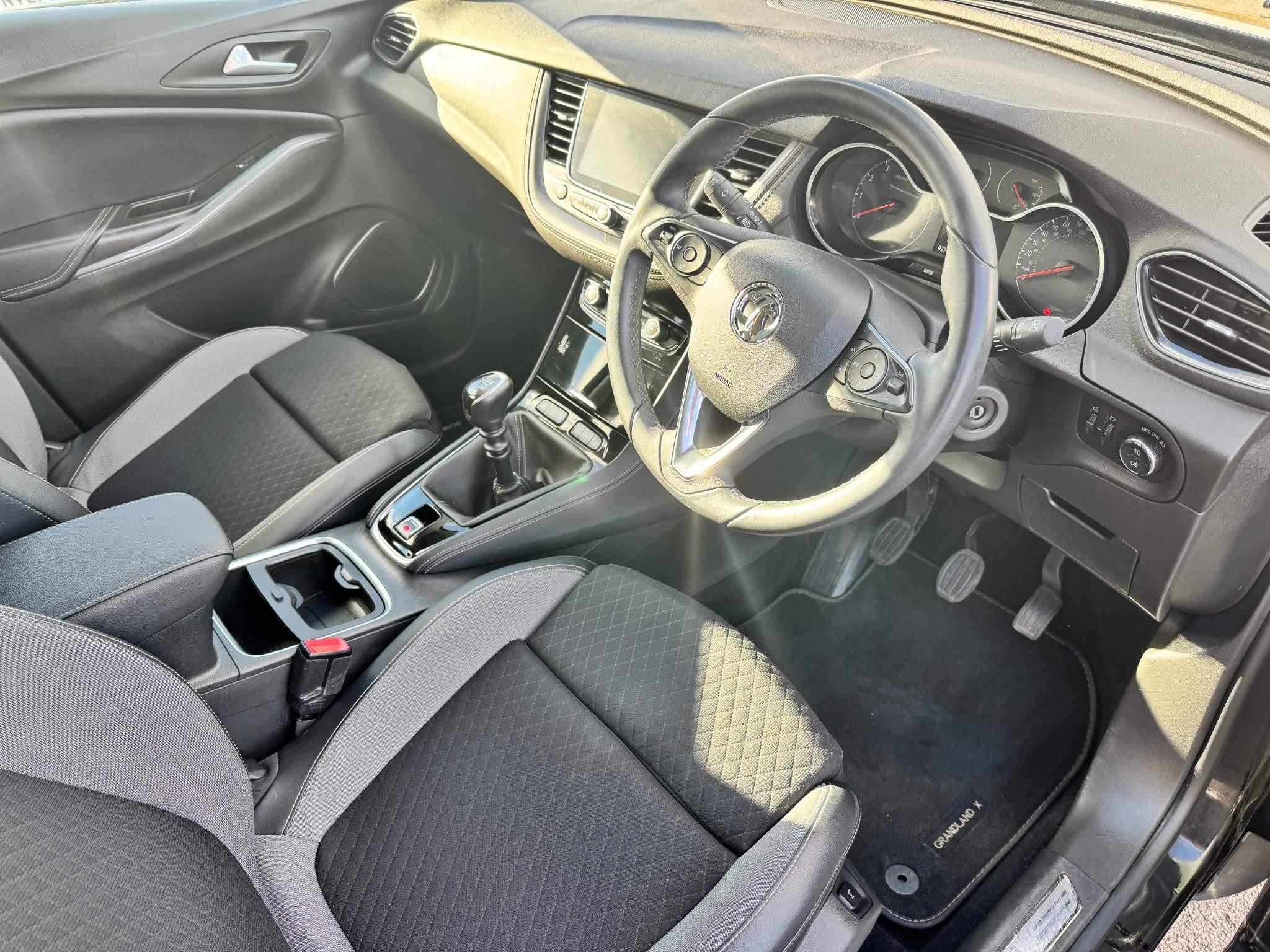 Vauxhall Grandland X Image 11