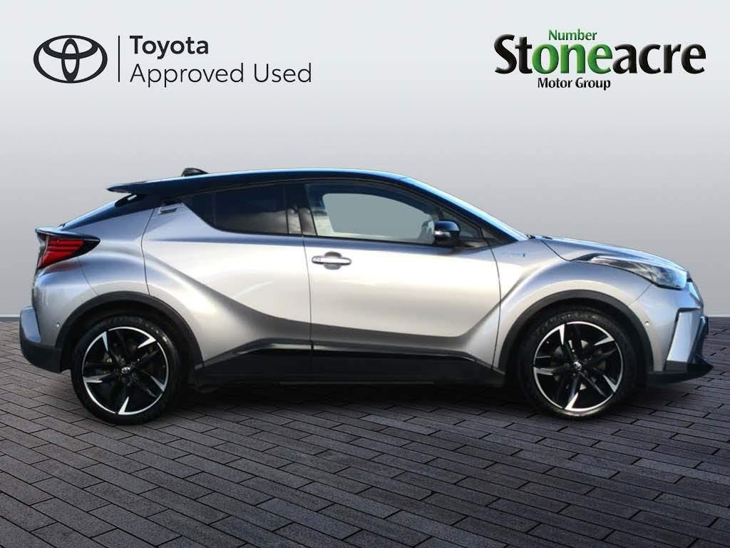 Toyota C-HR Image 4