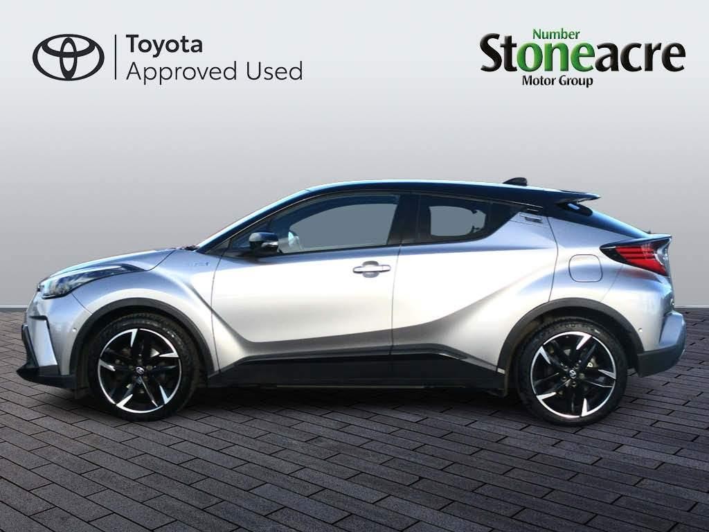 Toyota C-HR Image 8