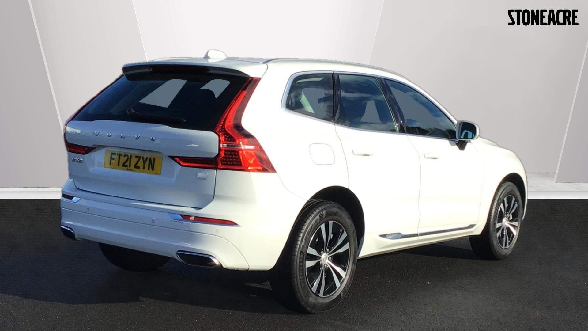 Volvo XC60 Image 8