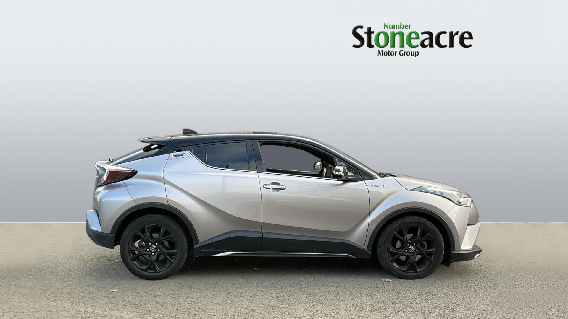 Toyota C-HR Image 3