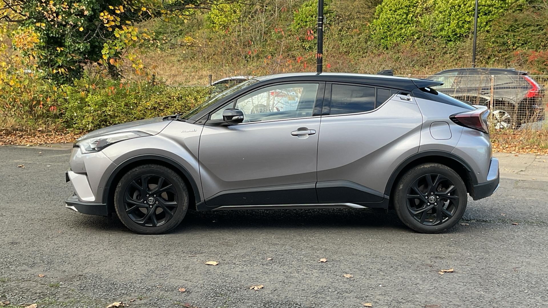 Toyota C-HR Image 8