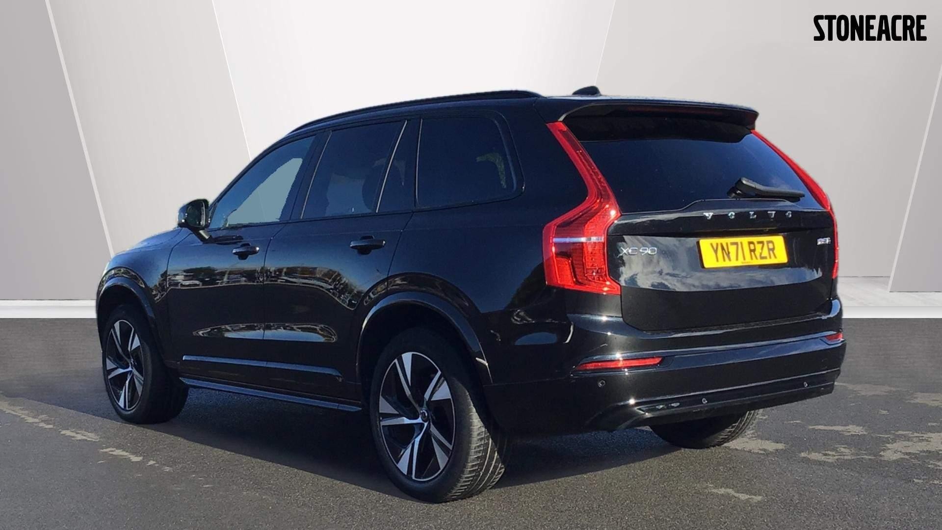 Volvo XC90 Image 2