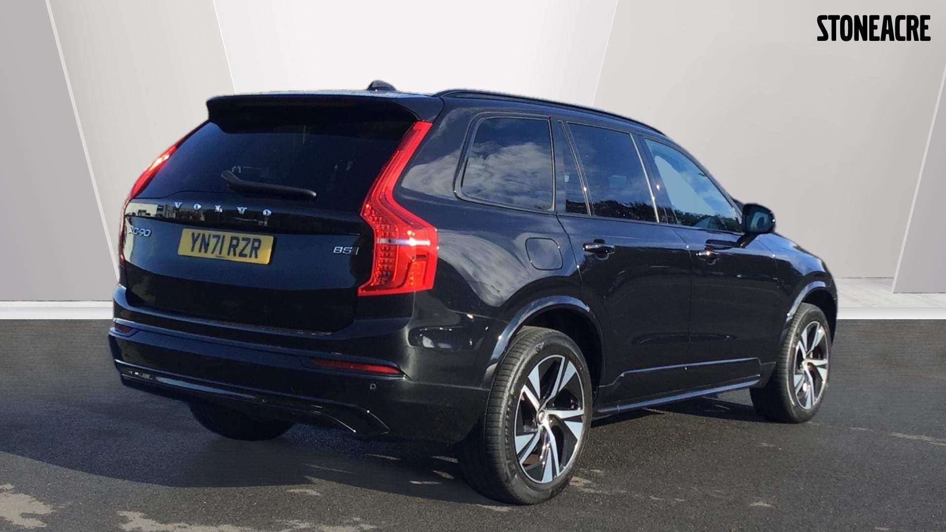 Volvo XC90 Image 8