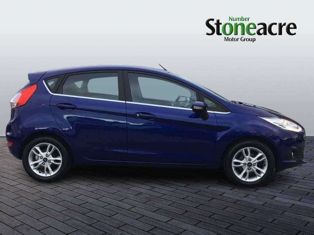 Ford Fiesta Image 5