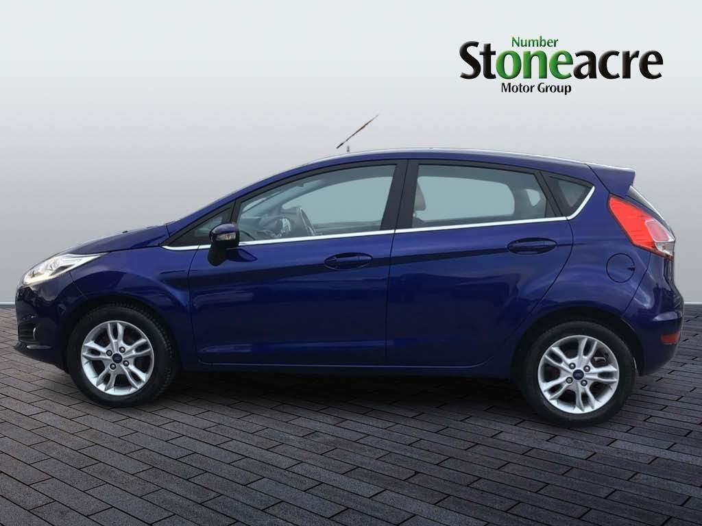 Ford Fiesta Image 6