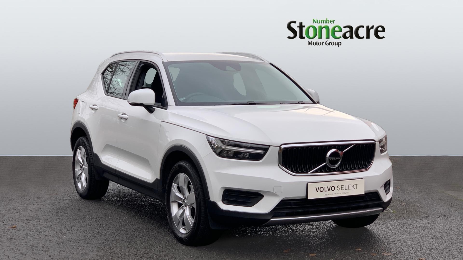 Volvo XC40 Image 1