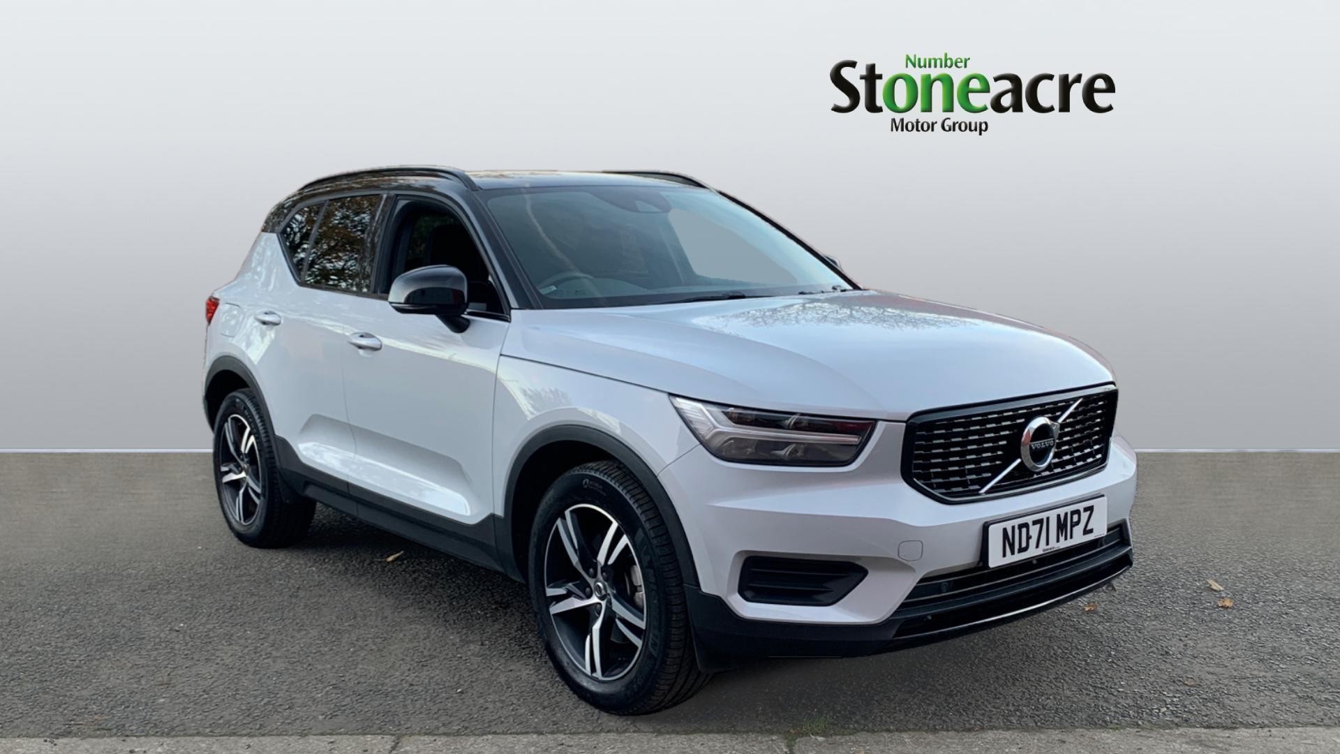 Volvo XC40 Image 1