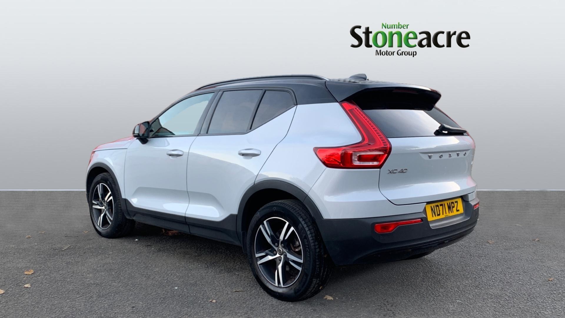 Volvo XC40 Image 2